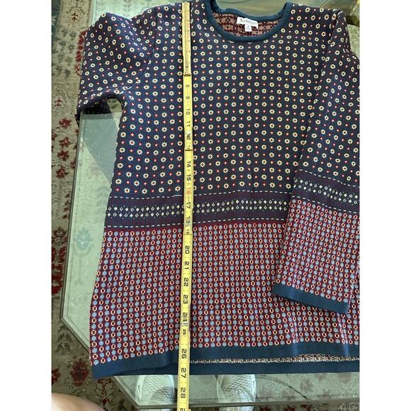 NorthStyle Women's 100% Cotton Crew Neck Geo Star Border Sweater Size Medium - Picture 8 of 8